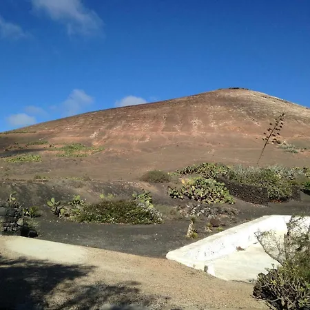Patio Ii At فندق مبيت وإفطار La Asomada (Lanzarote)